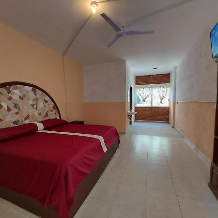 Hotel Jardines de Amatitlán Cuernavaca Buitenkant foto