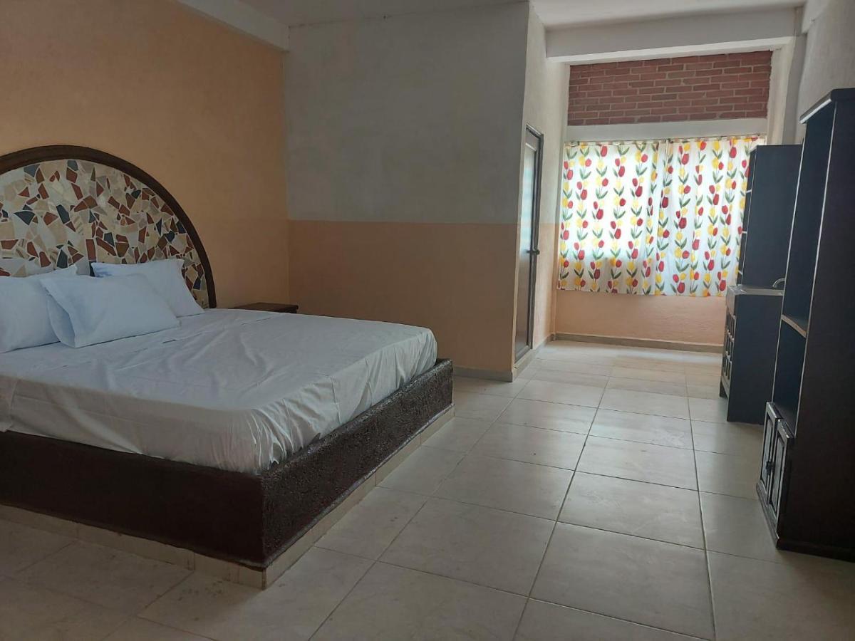Hotel Jardines de Amatitlán Cuernavaca Buitenkant foto